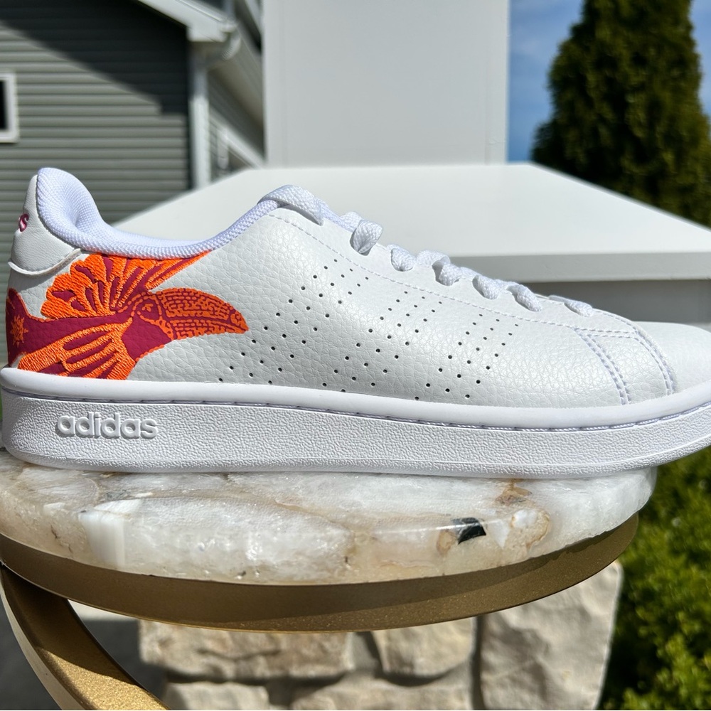 Adidas White Cloudform Sneakers with  Tucán Design NWOT